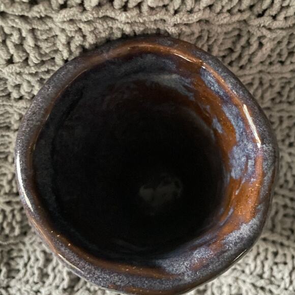 Heavy Handmade Pottery Vase - Picture 3 of 6